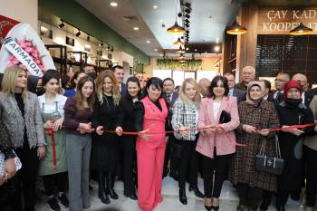 Kadınlar Ürettiklerini Bu Kafede Satacak
