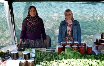 Kadınların Emeği Tepebaşı’Nda Değer Buluyor
