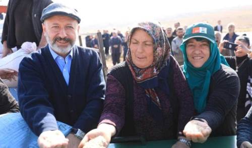 Kadınların tarımda gücü artıyor: Kocasinan'da yeni girişimci kooperatifi