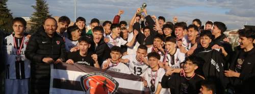 Kadroda olmayanlar da madalya aldı