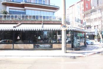 Kafeler Sessizliğe Büründü
