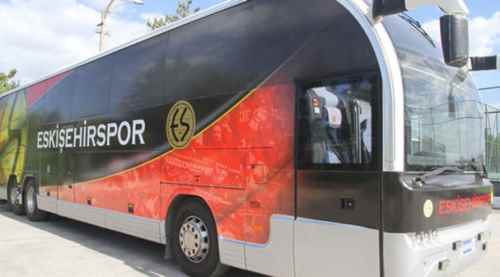 Kafile Adana’ya indi