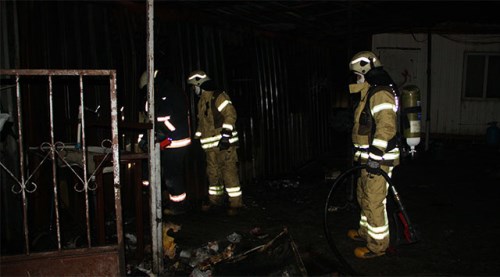 Kağıt toplayıcıları yanarak öldü! 