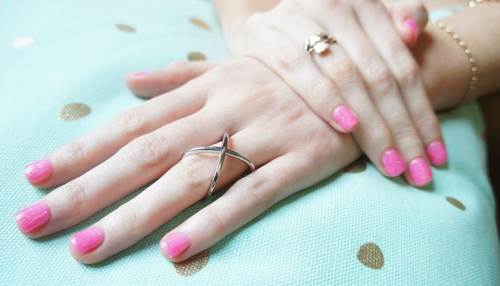 Kalıcı oje tırnaklara zarar verir mi? 