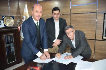 Kamerun’A Kur’An-I Kerim Kursu İçin Gönüller Birleşti
