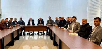 Kamil Saraçoğlu, Kütahya 30 Ağustos Osb Yönetimiyle Bir Araya Geldi
