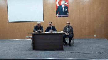 Kamu Hizmetleri Masaya Yatırıldı
