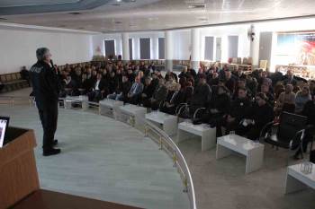 Kamu Personellerine Afet Ve Acil Durum Bilgilendirme Toplantısı
