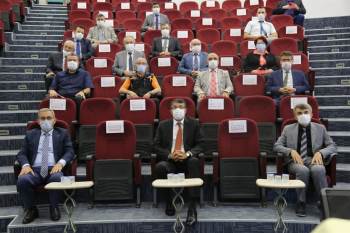 Kamu Yöneticileri “Covid-19” Hakkında Bilgilendirildi
