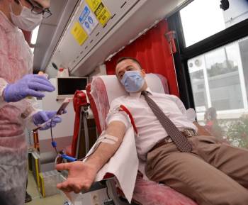 Kan Stokları Azalınca Vali Şentürk Bağış Kampanyası Başlattı
