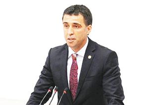 Hakan Şükürden Sağlama başarı dileği