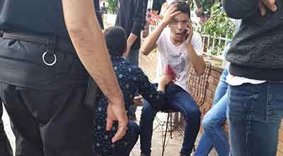 Kanlar içindeyken cep telefonuyla arkadaşını aradı