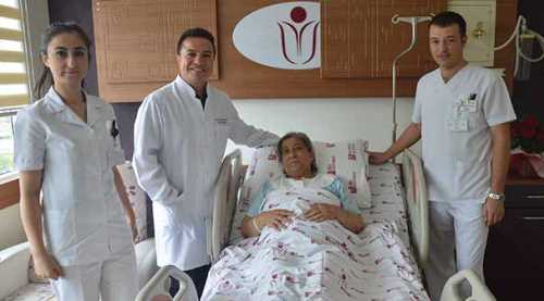 Kapalı yöntemle böbrek tümöründen kurtuldu