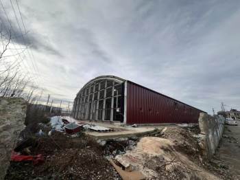 Kapalı Yüzme Havuzu İnşaatı Son Hızla Devam Ediyor
