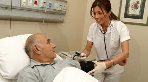 Kapatılan hastanelerdeki hastalar naklediliyor