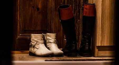 Kapının önüne ayakkabı bırakana kötü haber!