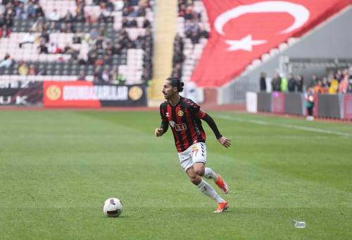 Kaptan maçı bırakmak istemedi