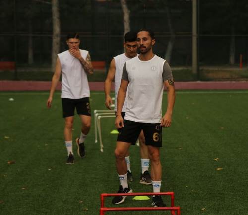 Kaptan takımdan memnun