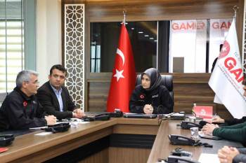 Kar Yağışı Öncesi Acil Durum Koduyla Toplandılar
