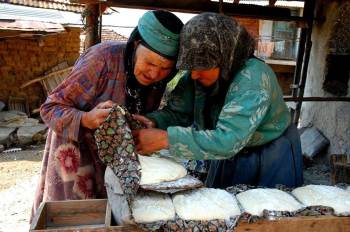 Kara Fırın Ekmeğinin Tadı Başka

