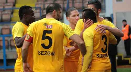 Karabükspor - Eskişehirspor: 0 - 4 (maç sonucu - geniş maç özeti)