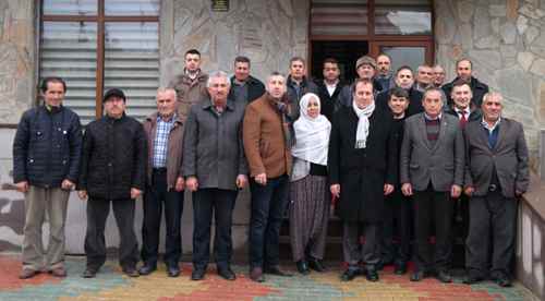 Karacan, Sarıcakaya esnafını ziyaret etti