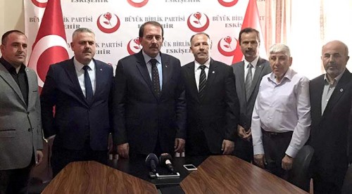 Karacan: Türkiye için el ele verdik