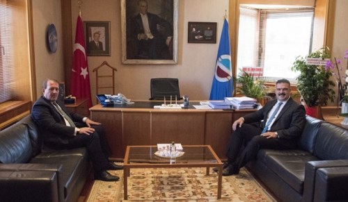 Karacan Çomaklı'yı ziyaret etti