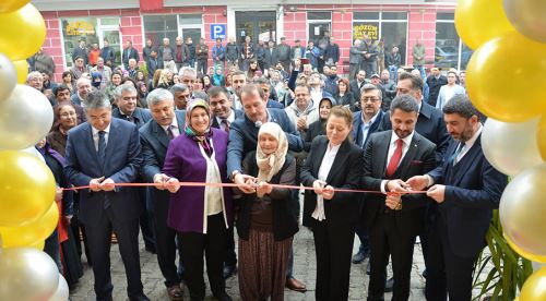 Karacan’dan kadın girişimcilere destek