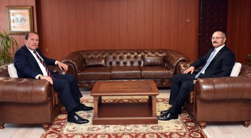 Karacan'dan kaymakamlara ziyaret