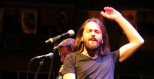 Karadeniz şarkılarıyla büyüledi