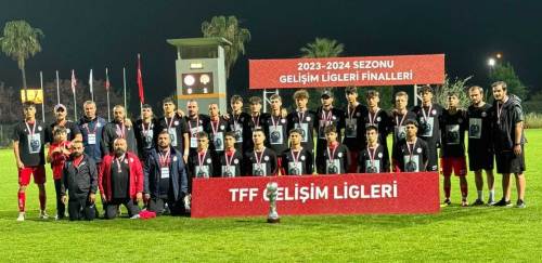 Karagümrük şampiyon oldu