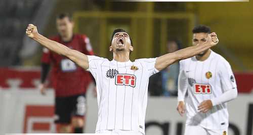 KARANLIK AYDINLIĞA KAVUŞUR ELBET