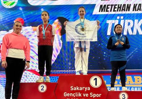 Karate’de sakarya gururu