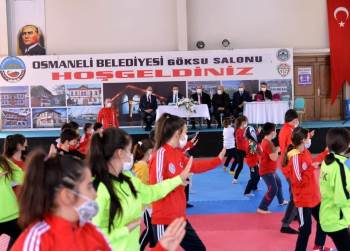 Karate Ve Atletizm Takımları Çalışmalarına Hız Kesmeden Devam Ediyor
