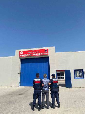 Kardeşini Kasten Öldürdüğü İçin Aranan Şahsı Jasat Yakaladı
