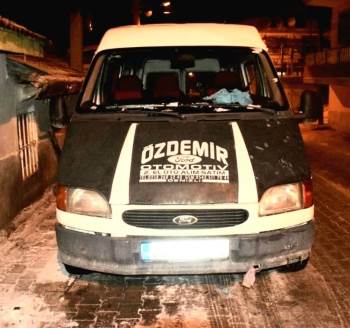 Kargaşa Çıkarıp Motosiklet Çalan Şahıslar Polisin Başarılı Takibiyle Yakalandı
