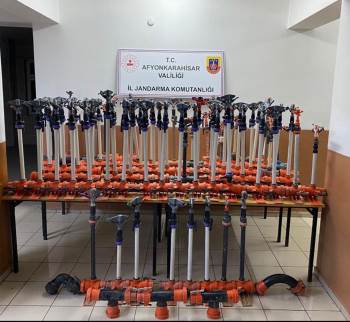 Karı Koca Hırsız Yakalandı
