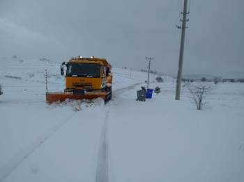 Karla Mücadele Ekipleri Gece Gündüz Mesai Yaptı
