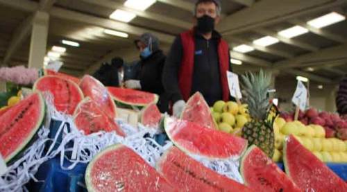 Karpuzun fiyatı parmak ısırtıyor!