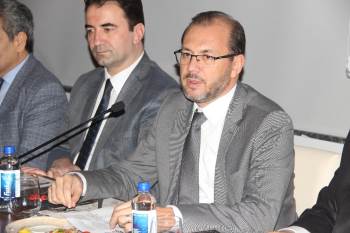 Kartopu Oynarken Vücutlarında Yanık Oluşan 2 Öğrencinin Tedavisi Sürüyor
