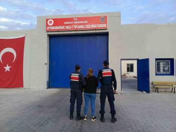 Kasten Öldürme Suçundan Aranan 19 Yaşındaki Şahsı Jandarma Yakaladı
