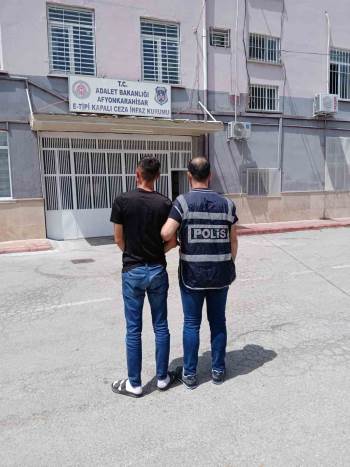 Kasten Yaralama Suçundan Aranan Şahsı Polis Yakaladı
