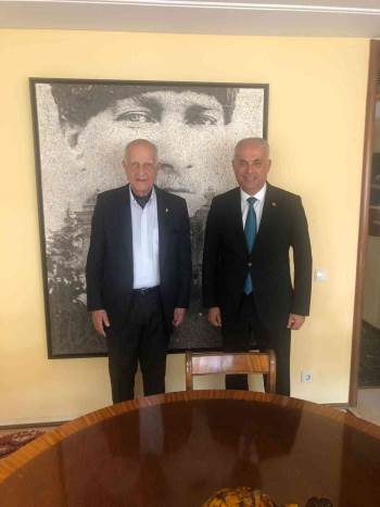 Katı Atık Bertaraf Tesisi’Nin Yapımı Hakkında Fikir Alışverişinde Bulunuldu
