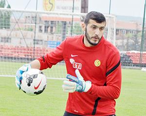 Kayacana kale görüldü