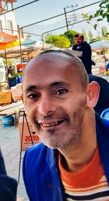 Kaybolan Zihinsel Engelli Adamı Yaklaşık 100 Kişilik Ekip Arıyor
