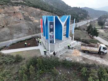 Kayı Boyu Anıtı’Nda Bakım Çalışması Başlatıldı
