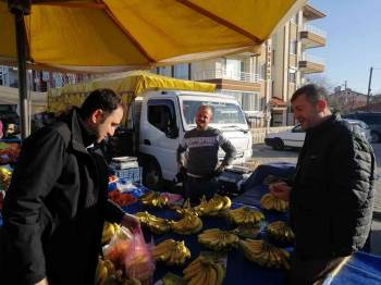 Kaymakam Bolat Pazarcı Esnafı İle Bir Araya Geldi
