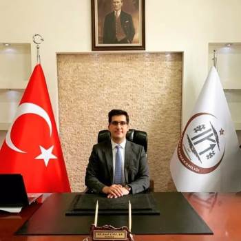 Kaymakam Çolak’In Akrabaları Depremde Hayatını Kaybetti
