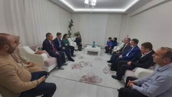 Kaymakam Düzgün Öğrenci Veli Ziyaretlerine Başladı
